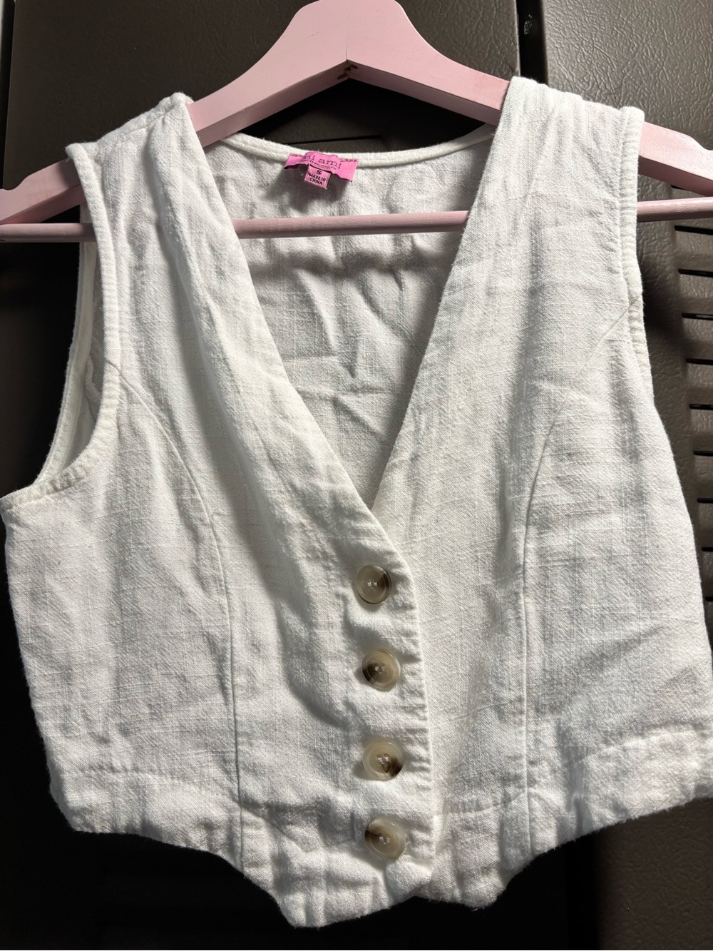 Francesca's Collections White Linen-Blend Button Front Vest
